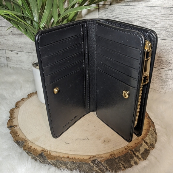 Marc Jacobs Wallet - Picture 6 of 10